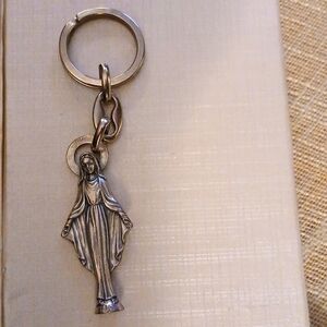 Key Chain silver tone.